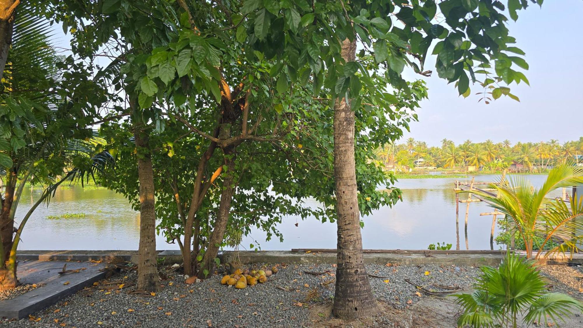 Pradeep'S Backwater Villa Kochi 외부 사진